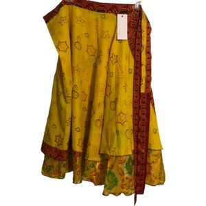 Reversible sarong-style skirt